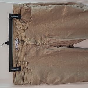 Jennifer Lopez jeans